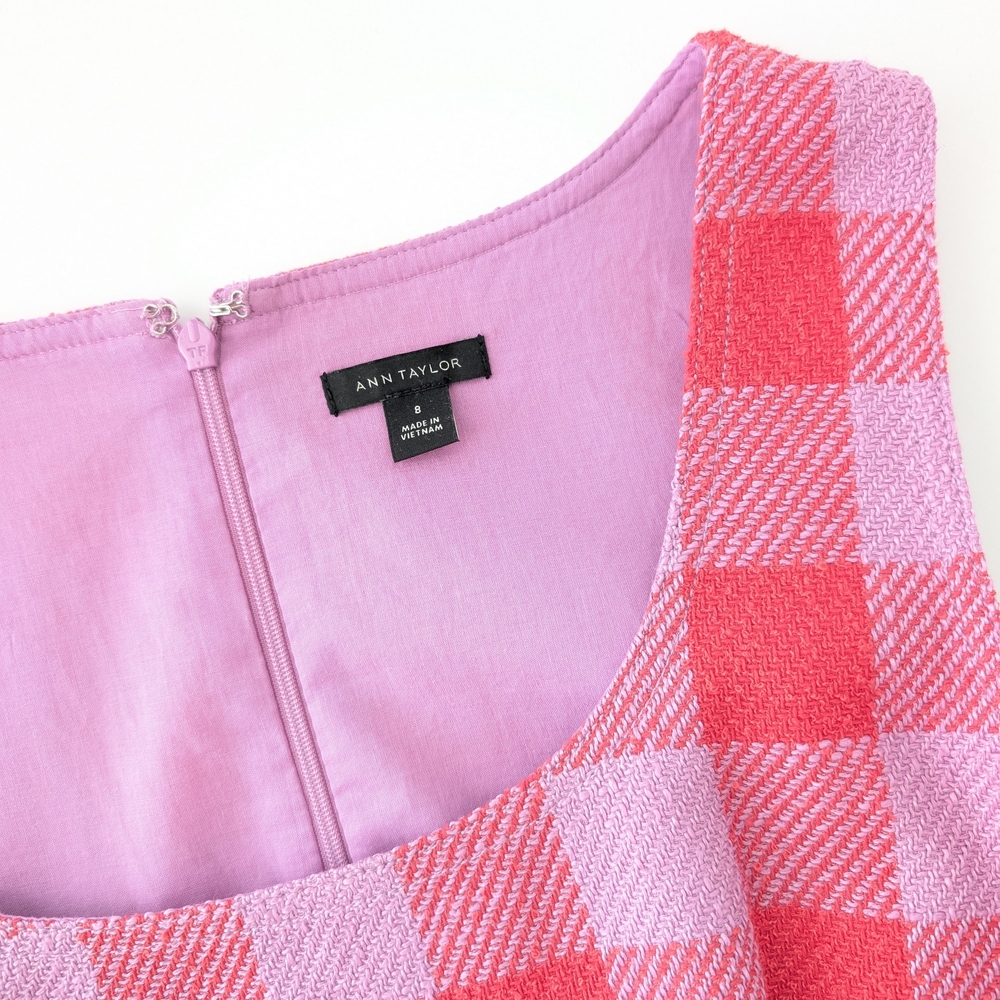 Sleeveless Plaid Dress with Flared Skirt - Picture 4 of 5